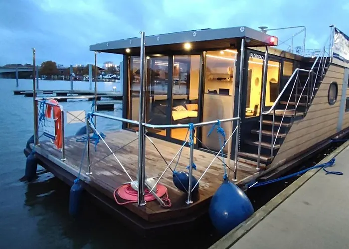 Houseboat Water King Plywajacy Dom Na Wodzie, 7 Os Apartman Wrocław