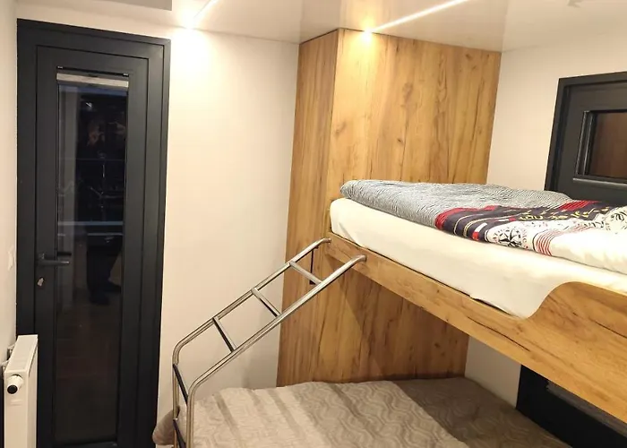 Houseboat Water King Plywajacy Dom Na Wodzie, 7 Os Lejlighed *